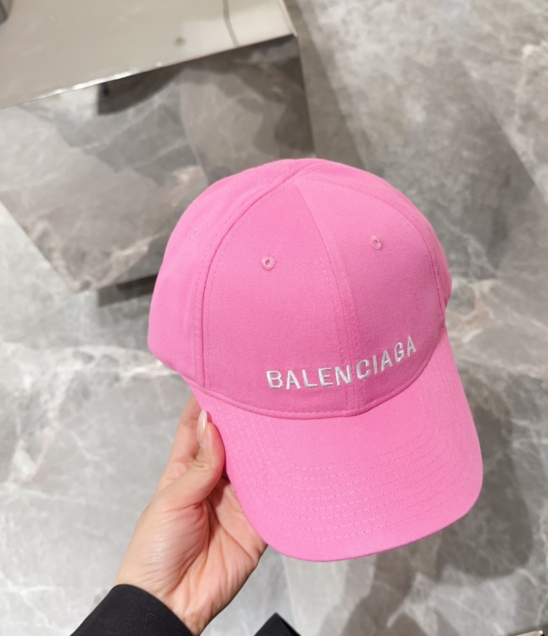 BALENCIAGA